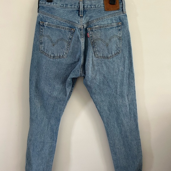 Levis 501 Skinny Jeans Womens 28 Premium Light Button Fly High Rise Distressed - Picture 4 of 8